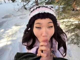 OnlyFans Lucy Mochi Snow Trip Anal PP