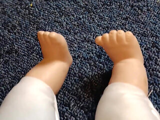 Giantess Granny Catching Peeping "grandson"