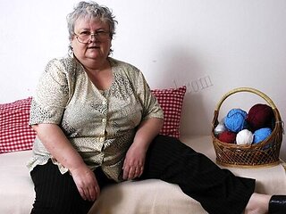 Pure Majka's big tits xxx