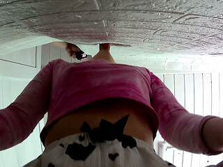 Gloryhole It seems to enjoy this more than expected. Sheer MisssVikki