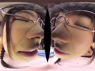 Japanese teen beauty: Blowjob, Brunette  Asian VR Porn