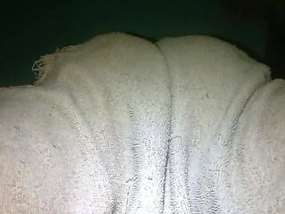 HOLD ME SO HARD AND FUCK