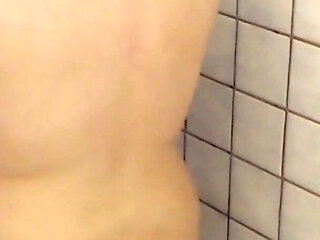 Shower Cam: Girlfriend in Parents Shower