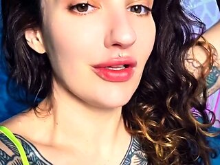 Big boobs milf masturbates with her dildo