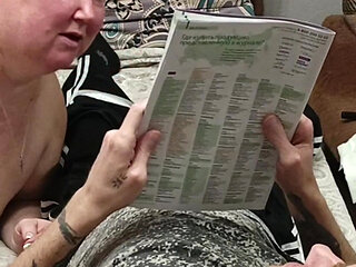 neighbor gives blowjob for a portion of cum