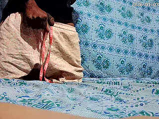 Indian dasi boy handjob in the park 28655