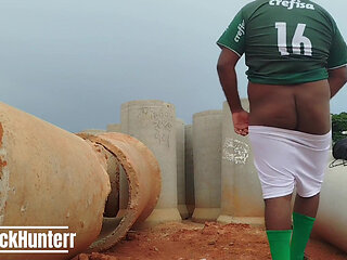 Coming Back From the Game All Sweaty I Got Excited and Had to Cum