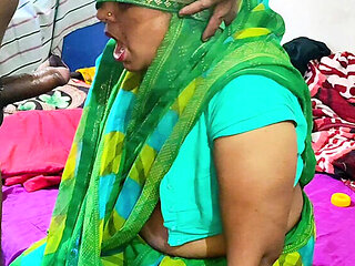 Indian Housewife Rough Anal Fucking - Desi Aunty Doggy Style & Dirty Talk