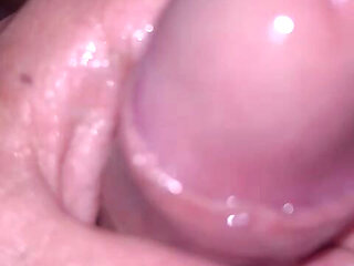 MASTURBATE EXTREME AND SEE WHAT HAPPENS XOXO