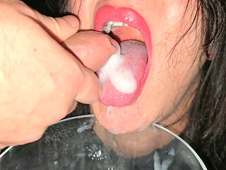 Gangbang Queen Amateur