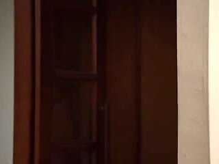 759-wguuhy-ouhsgy-poo-red