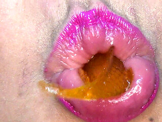 Really Crazy!! I Swallowed Big Goldfish!