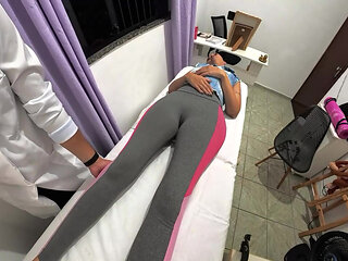 Orthopedic Doctor Takes off the Patient's Clothes and Ejaculates on Her Face