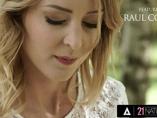 21 NATURALS - Footjob Heaven - Deep Fucking Bliss - Amaris Can't Get Enough