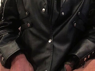 Big cock cumming up the ass of floppy cock sex doll