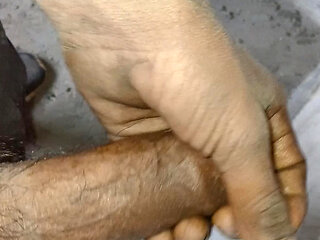 Desi boy ne apne visal land se muthi  Mari  jabardast