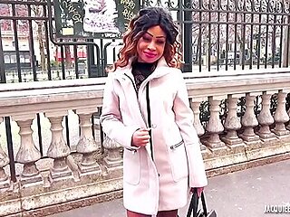 French Ebony Anna 23 Years Old Threesome Dp (720)