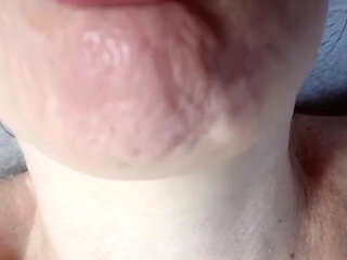 Mature whore wants to eat the whole dick