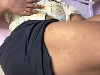 tamil girl pussy fingering boobs show