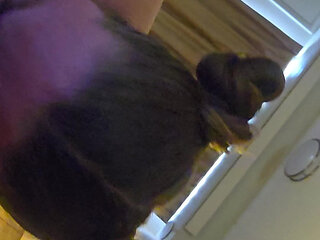 My Grub-hub Driver Boldly Asked to Suck My Dick