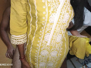 Bhabi ki Sexy jawani