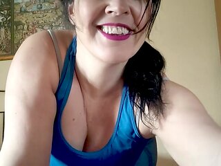 Montse packs her bags. Curvi and Spanish Milf looking for cocks