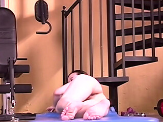 Her Day at the Gym Had Her Showing off That Stretchy Snatch