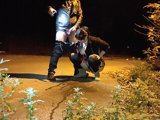 Horny Milf Gives Passionate Rimjob On A Public