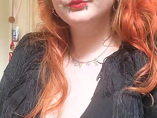 Serving You Morticia Addams Vibes