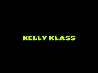 Kelly Klass hasn'_t been shaving her vagina for a couple weeks, but that hasn'_t stopped any...