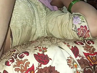 Greedy aunty fucked by delivery boy when her husband's work at office