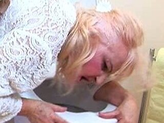 Big tit blonde gives blowjob to big cock