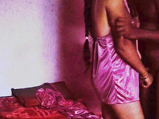 desi girl at nightout with boyfriend