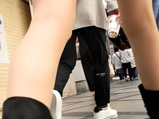 Amateur ass rammed outdoors