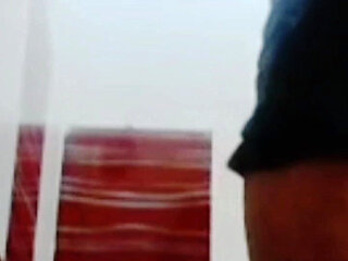 Indian Desi Village Girl Caught Masturbating While Taking Bath