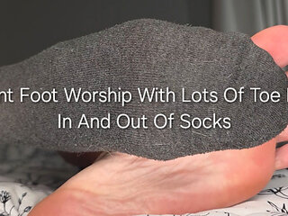 Silent Foot Worship with Lots of Toe Play in and Out of Socks