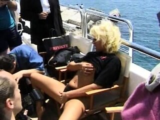 Amateur Blonde Blowjob CIM