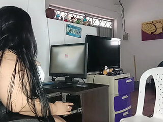 In the middle of an interview I fuck the ass of this cute and beautiful chubby