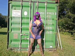 Crossdresser outdoors masturbation sessions
