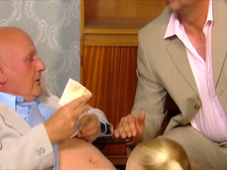 Blonde Babe Pounds Pussy Hard and Wild Fuck Fest