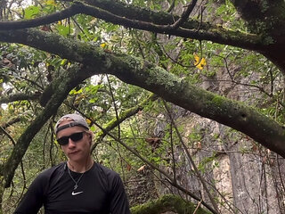 Hiker Bro goes Off-Trail to Jerk Off