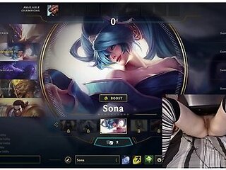 Im Back! Gamer Girl Playing Naked In Bed League Of Legends #20 Luna