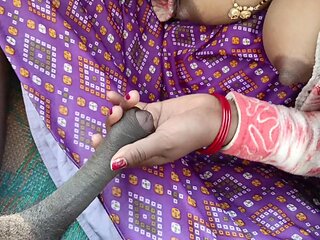 Desi village lover gets pounded outdoors