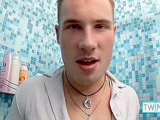 Hot Rainbow Boy Ryan Jerks Off His Dick While Showing Off His Six Pack 10 Min With Dick Ryan