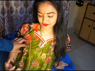 Real homemade Bhabhi Night dress is very sexy and hot beautiful Devar hear tight pussy fucking indian desi village girl tight