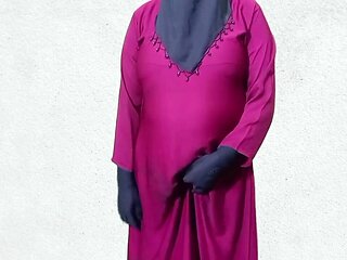 Indian girl enjoys wife sharing with her husband in a sexy scene