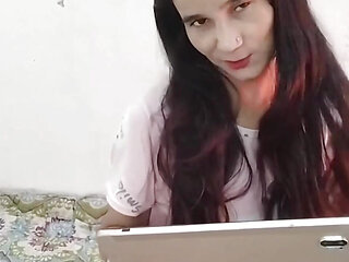 School girl ka uniform utaar kar jabar dasti pela
