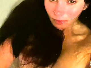 Amateur young teen solo masturbation on her livingroom