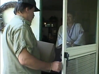 Lesbian milf loves the young pussy