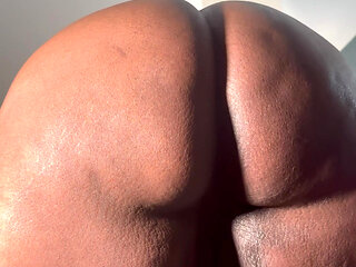 I need my big ass to get fuck hard